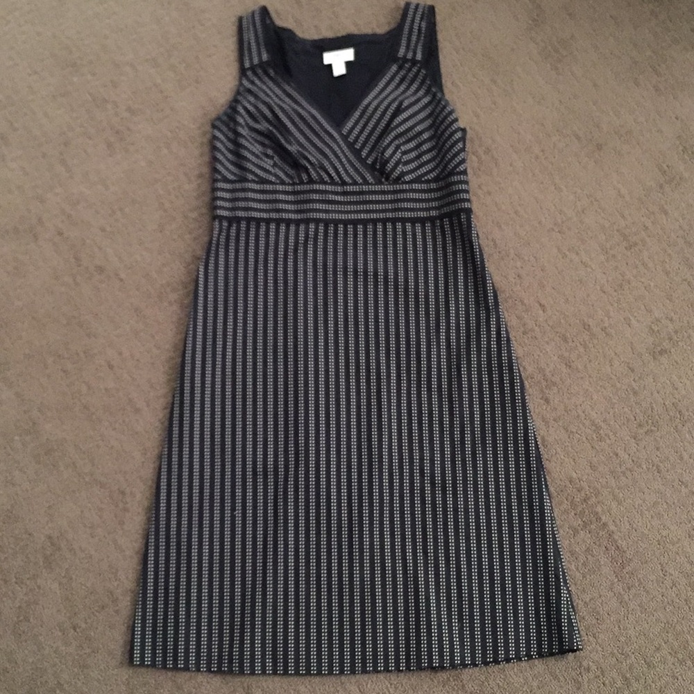 Women’s LOFT sleeveless dress